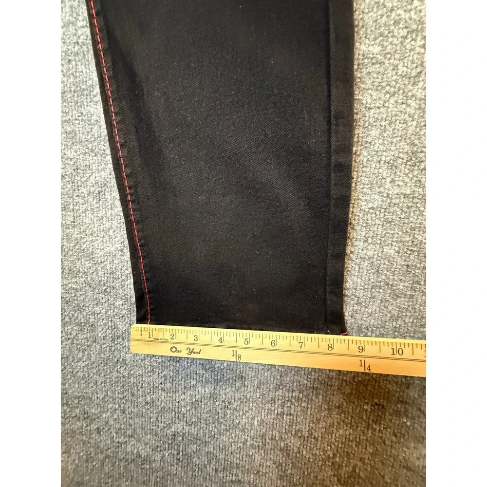 True Religion Ricky Big T Relaxed Straight Jeans Rinse Black Red Stitch Mens 36